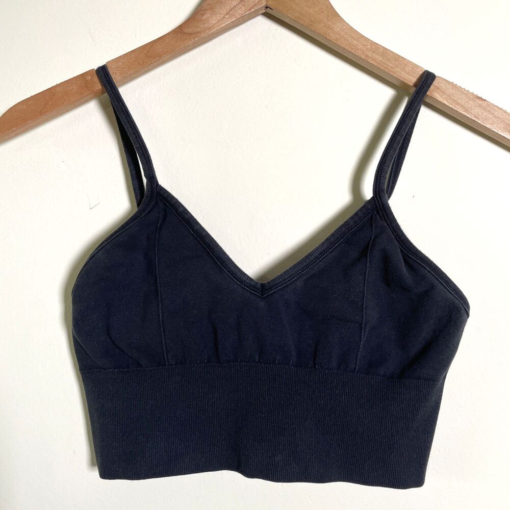 Alo Yoga Women’s Black Sport Crop Top Size Medium Adjustable Straps Athleisure